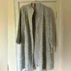 Never Worn Light Grey Textured Grey IC CollectionJacket